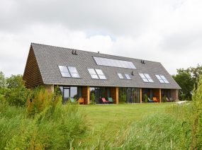 groepsverblijf 16 personen Friesland Lauwersmeer