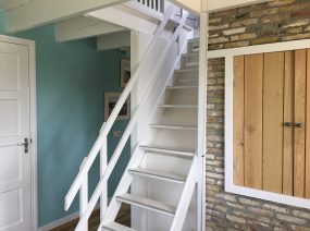 Treppe zum Dachgeschoss Ferienhaus Lauwersmeer Friesland Niederlande